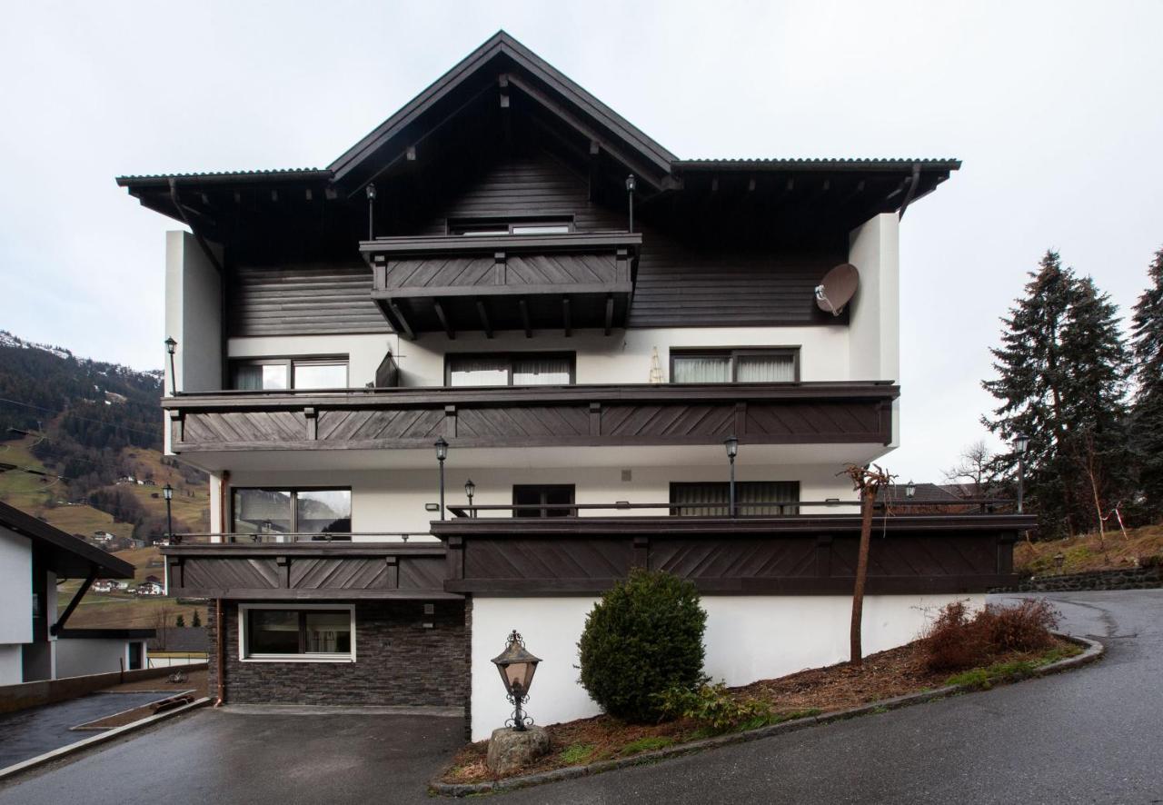 Apartamento Haus 4 Montafon By Pferd Auf Wolke Gaschurn Exterior foto